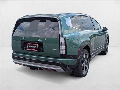 New 2026 Hyundai Ioniq 9 Limited image 2