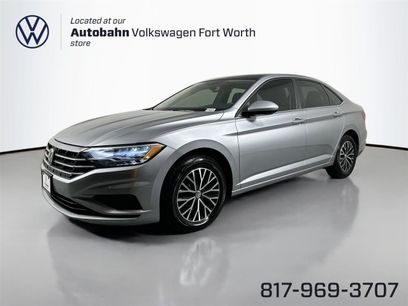 Used 2020 Volkswagen Jetta SE w/ SE Cold Weather Package