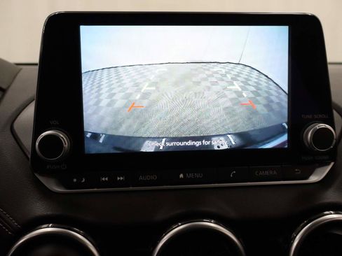 Used 2022 Nissan Sentra SV image 11