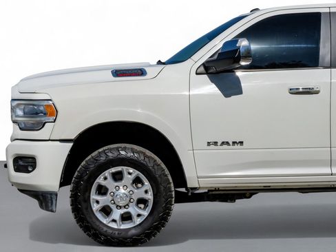 Used 2019 RAM 2500 Laramie image 10