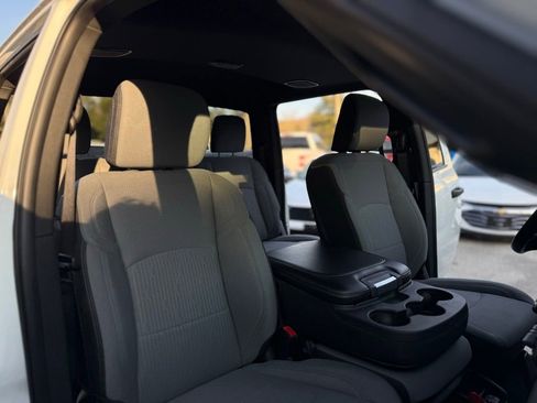 Used 2024 RAM 2500 Big Horn w/ Bed Utility Group image 30