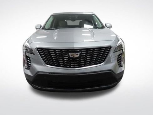 Certified 2023 Cadillac XT4 Luxury image 9