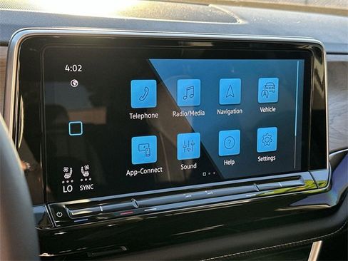 Used 2024 Volkswagen Atlas SE image 38