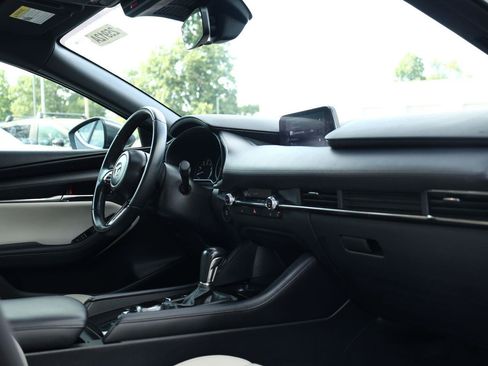 Used 2024 MAZDA MAZDA3 s FWD image 22