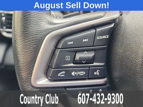 Used 2025 Subaru Outback Limited AWD/4WD image 21