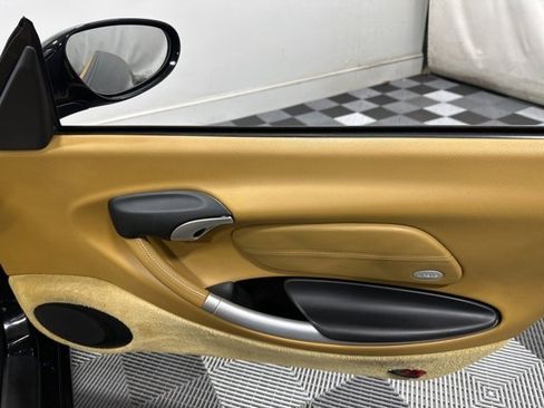 Used 2003 Porsche Boxster S image 26