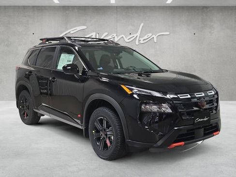 New 2026 Nissan Rogue SV AWD/4WD image 2