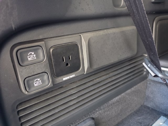 Used 2022 Rivian R1S Launch Edition Quad AWD/4WD image 67