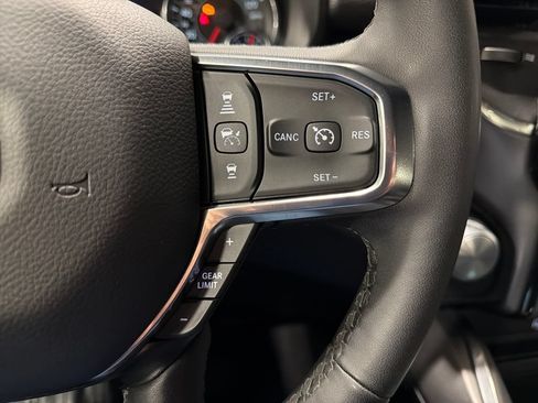 Used 2025 RAM 1500 Laramie w/ Sport Appearance Package AWD/4WD image 14