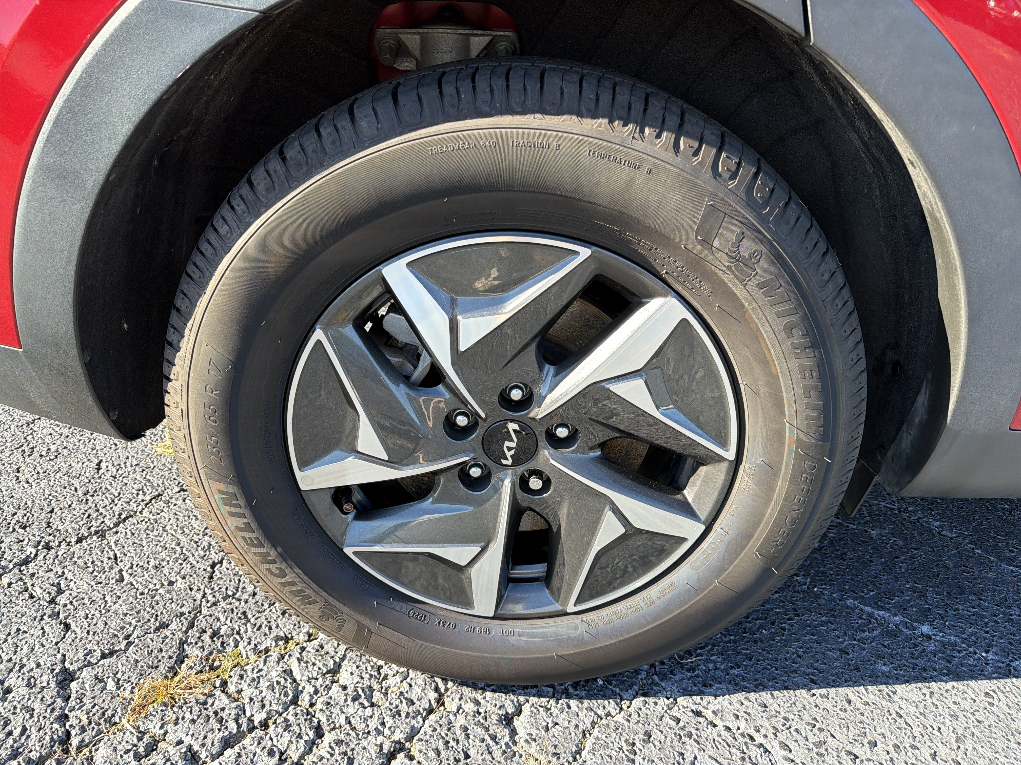 Used 2022 Kia Sorento S AWD/4WD image 30