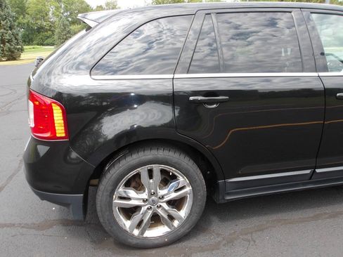 Used 2013 Ford Edge Limited FWD image 33