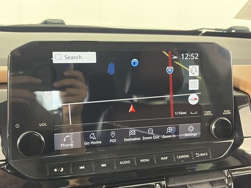Used 2022 Nissan Pathfinder Platinum w/ Cargo Package AWD/4WD image 20