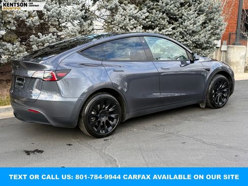 Used 2023 Tesla Model Y Long Range image 8