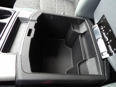 Used 2015 RAM 1500 Outdoorsman AWD/4WD image 37