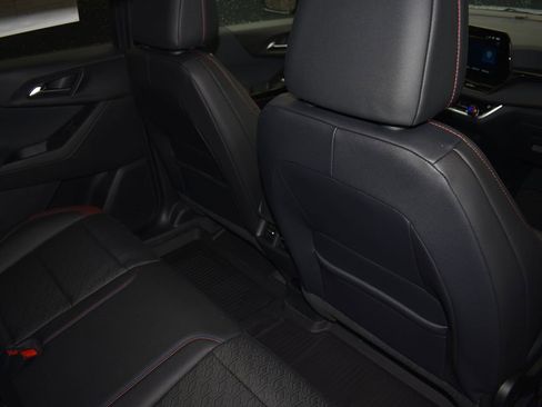 New 2026 Chevrolet Equinox RS w/ LPO, Floor Liner Package image 20