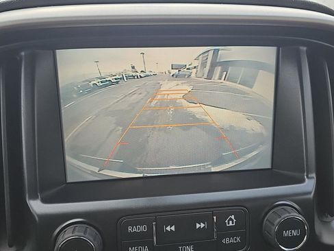 Used 2016 GMC Canyon SLT image 11