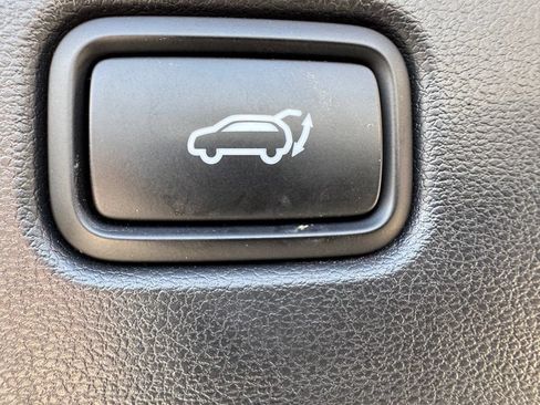 Used 2025 Hyundai Tucson SEL FWD image 13