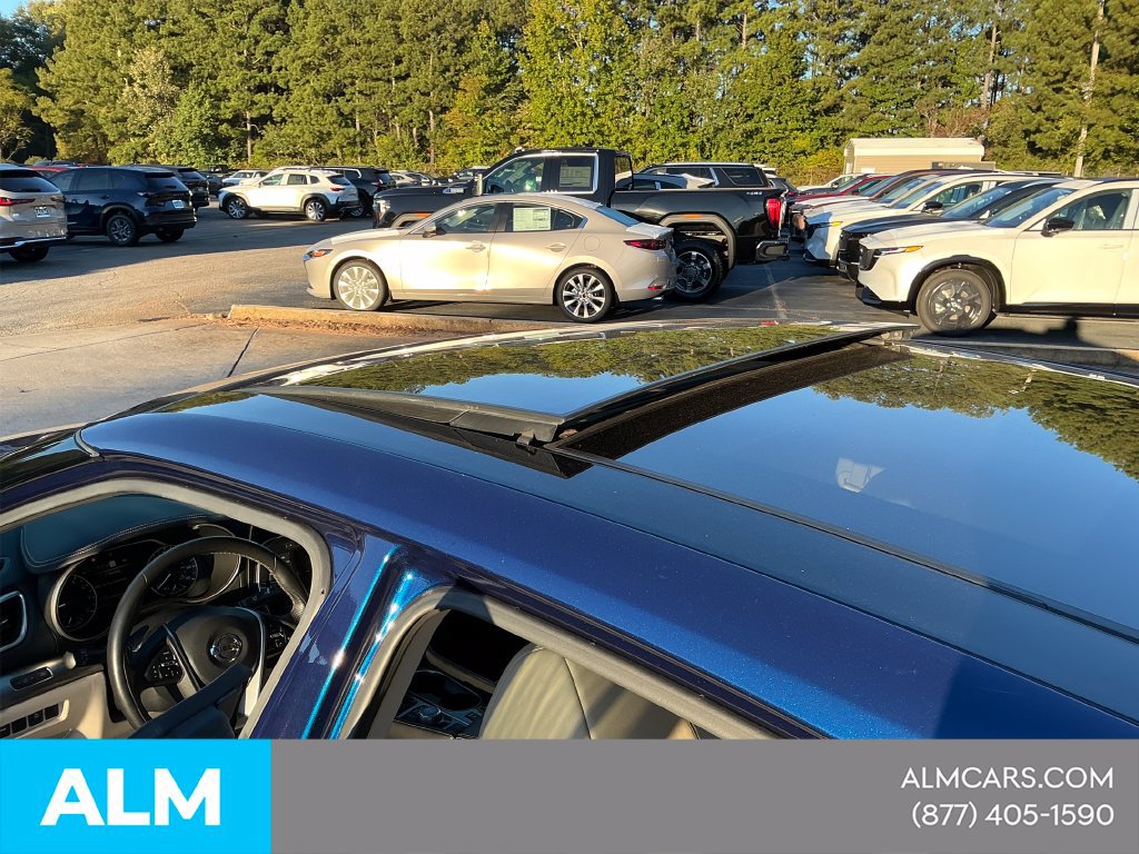Used 2020 Nissan Maxima 3.5 SL w/ Floor Mat Group FWD image 11