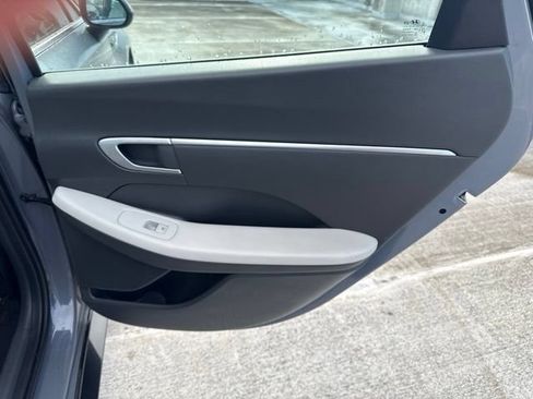 Used 2024 Hyundai Sonata SEL FWD image 13