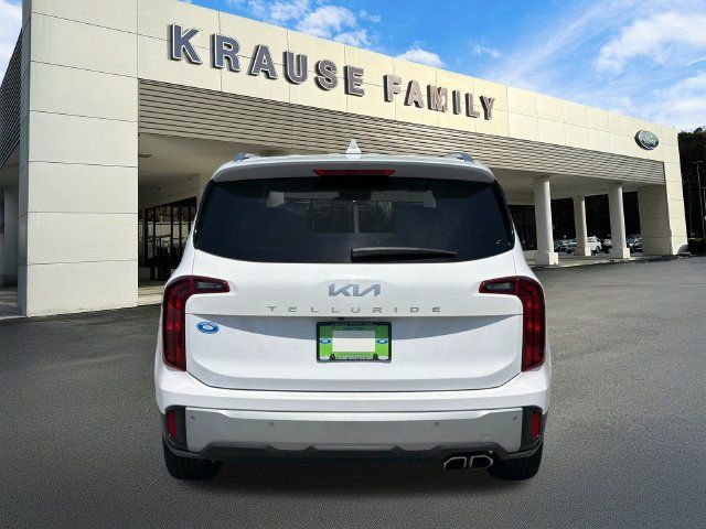 Used 2024 Kia Telluride S w/ S Sunroof Package FWD image 7