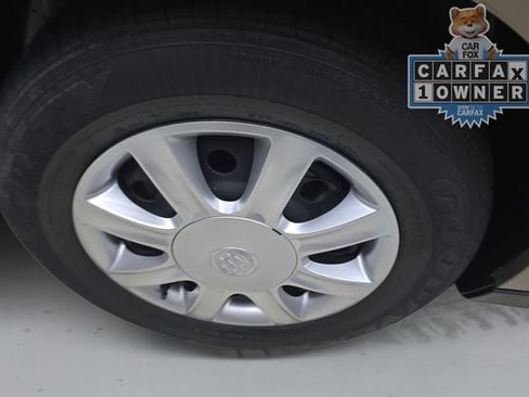 Used 2006 Buick LaCrosse CX FWD image 17