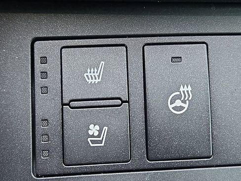 Certified 2024 Lexus IS 350 F Sport w/ Navigation Package AWD/4WD image 19