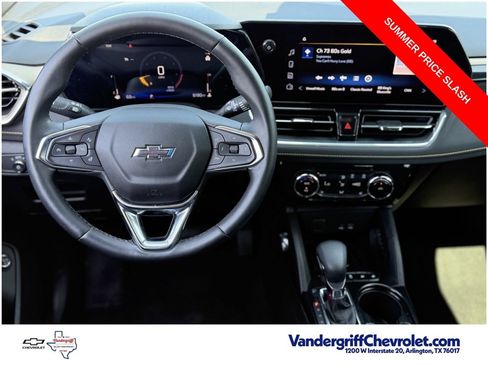 Used 2025 Chevrolet TrailBlazer ACTIV w/ Convenience Package FWD image 11