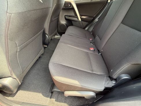 Used 2013 Toyota RAV4 XLE AWD/4WD image 13