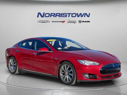 Used 2016 Tesla Model S 85D image 1
