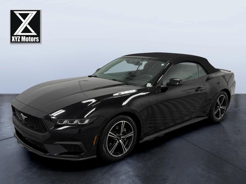 Used 2024 Ford Mustang Premium image 2