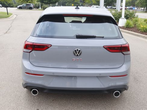 New 2025 Volkswagen GTI SE image 4