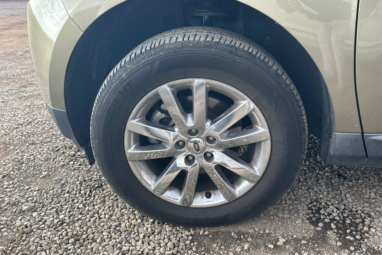 Used 2013 Ford Edge SEL FWD image 4