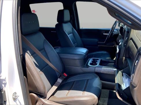 Used 2023 GMC Sierra 2500 Denali w/ Denali Ultimate Package AWD/4WD image 8