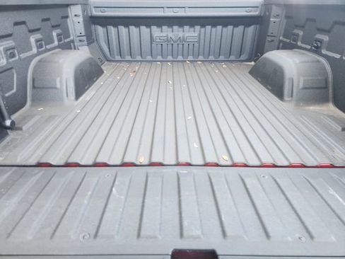 Used 2025 GMC Sierra 1500 SLT w/ SLT Premium Plus Package image 26