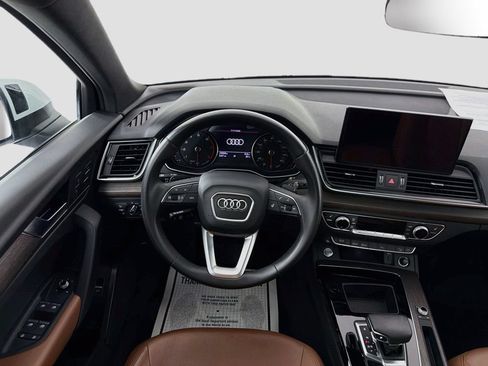 Used 2023 Audi Q5 2.0T Premium w/ Convenience Package AWD/4WD image 22