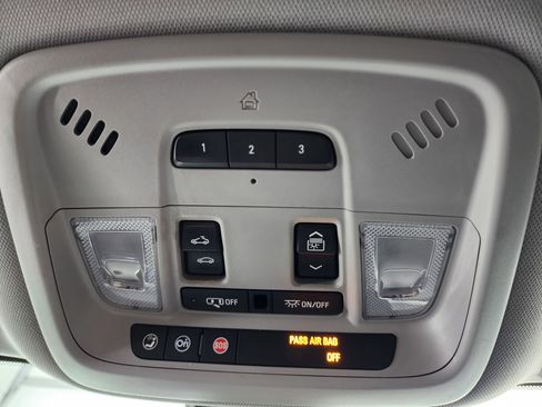 Used 2017 Chevrolet Malibu Premier w/ Premier Sun and Wheel Package image 51