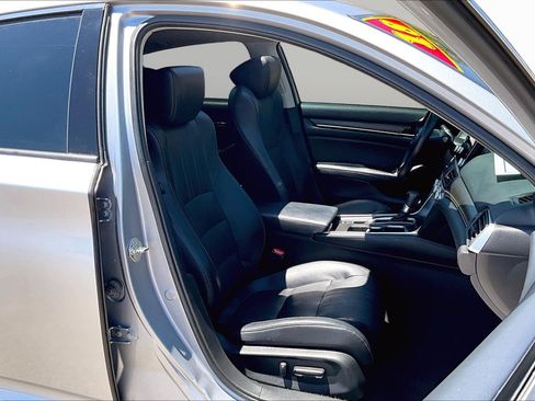 Used 2018 Honda Accord EX-L image 7