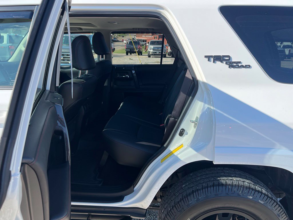 Used 2023 Toyota 4Runner TRD Off-Road Premium w/ Off Road Premium Plus Package AWD/4WD image 16