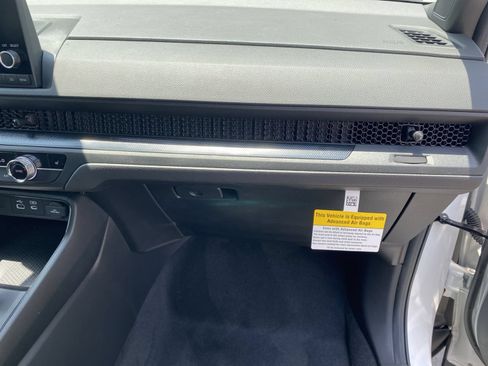 Certified 2023 Honda CR-V Sport image 19
