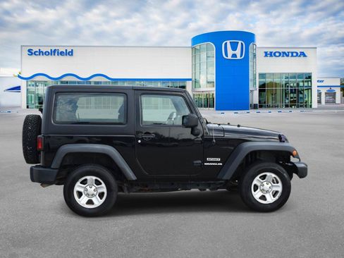 Used 2012 Jeep Wrangler Sport w/ Connectivity Group AWD/4WD image 2