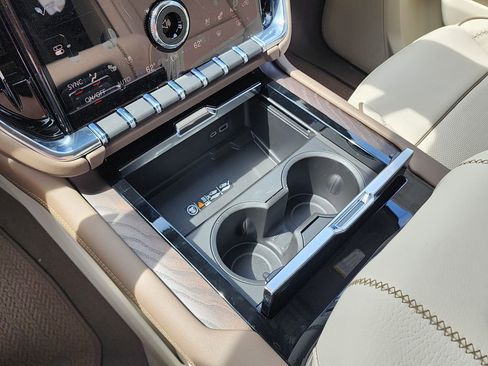 New 2026 GMC Yukon Denali AWD/4WD image 36