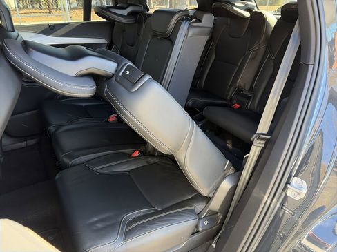 Used 2021 Volvo XC90 T6 R-Design w/ Protection Package Premier image 30