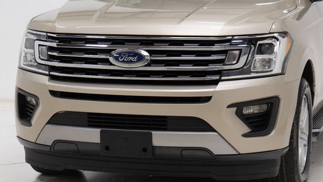 Used 2018 Ford Expedition XLT w/ Equipment Group 202A RWD image 10