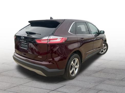 Used 2022 Ford Edge SEL w/ Convenience Package image 6