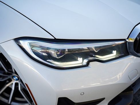 Used 2022 BMW 330i Sedan image 8