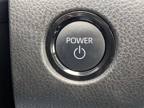 Used 2025 Toyota Camry LE image 16