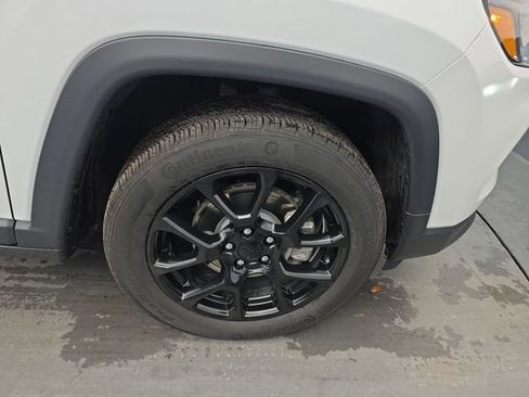 Used 2022 Jeep Compass Altitude w/ Convenience Group image 12