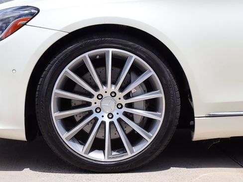 Used 2018 Mercedes-Benz S 560 4MATIC Sedan image 62