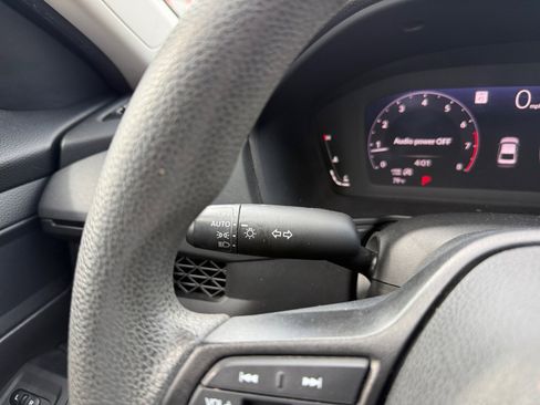 Used 2023 Honda Accord LX image 14