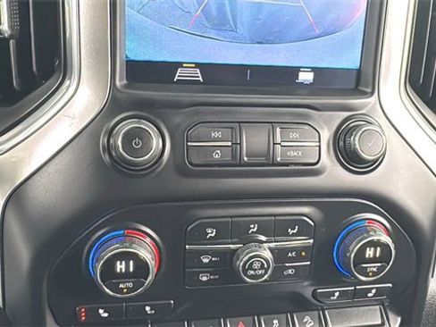 Used 2020 Chevrolet Silverado 1500 LT Trail Boss image 25